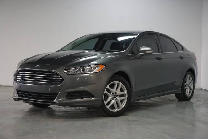 2017 Ford Fusion Grey